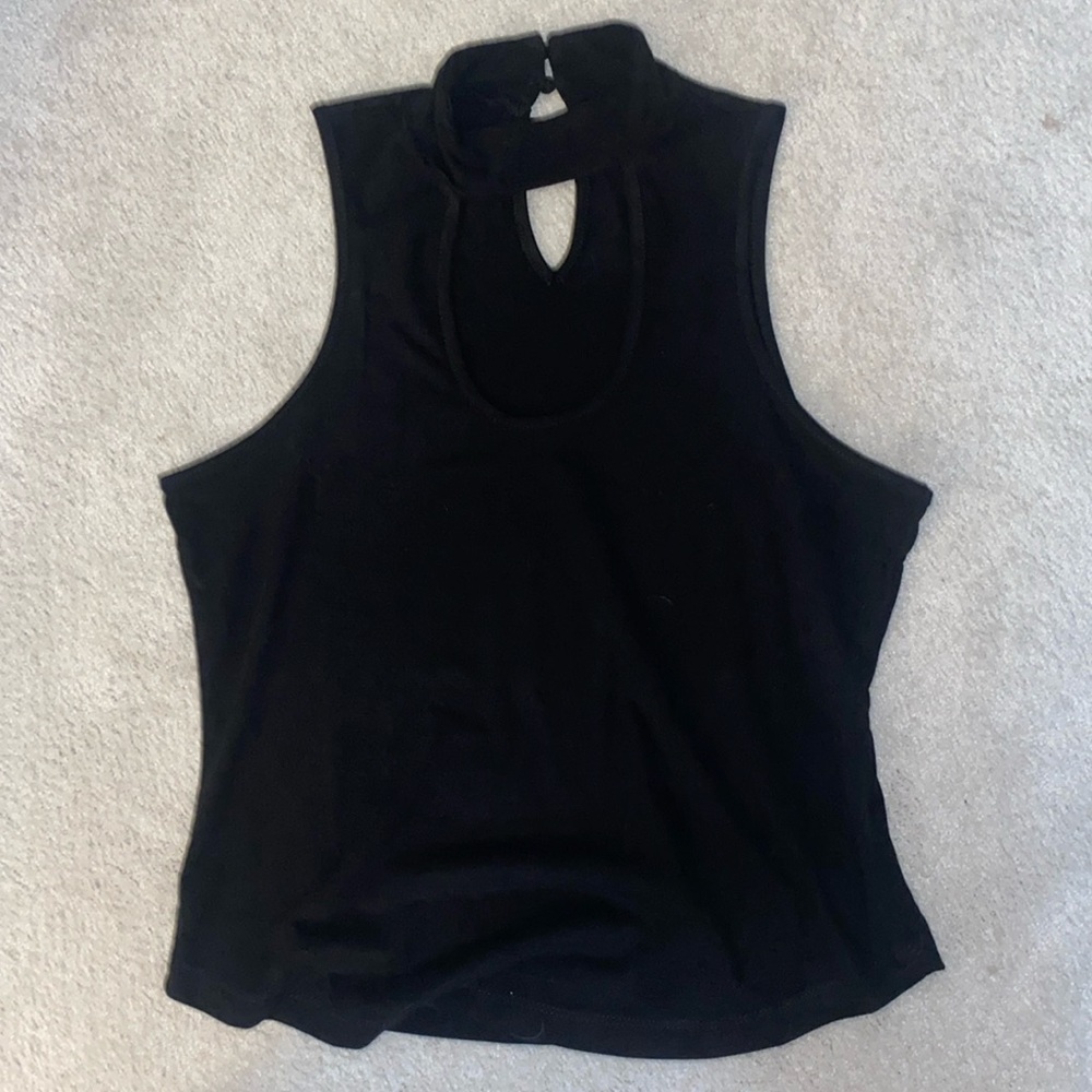 faux velvet key hole tank top